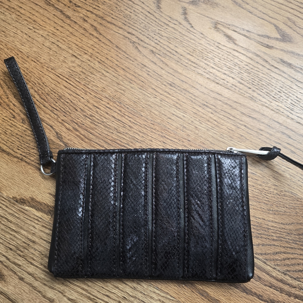 Simply Vera Vera Wang Black Textured Mini Bag - Picture 10 of 10